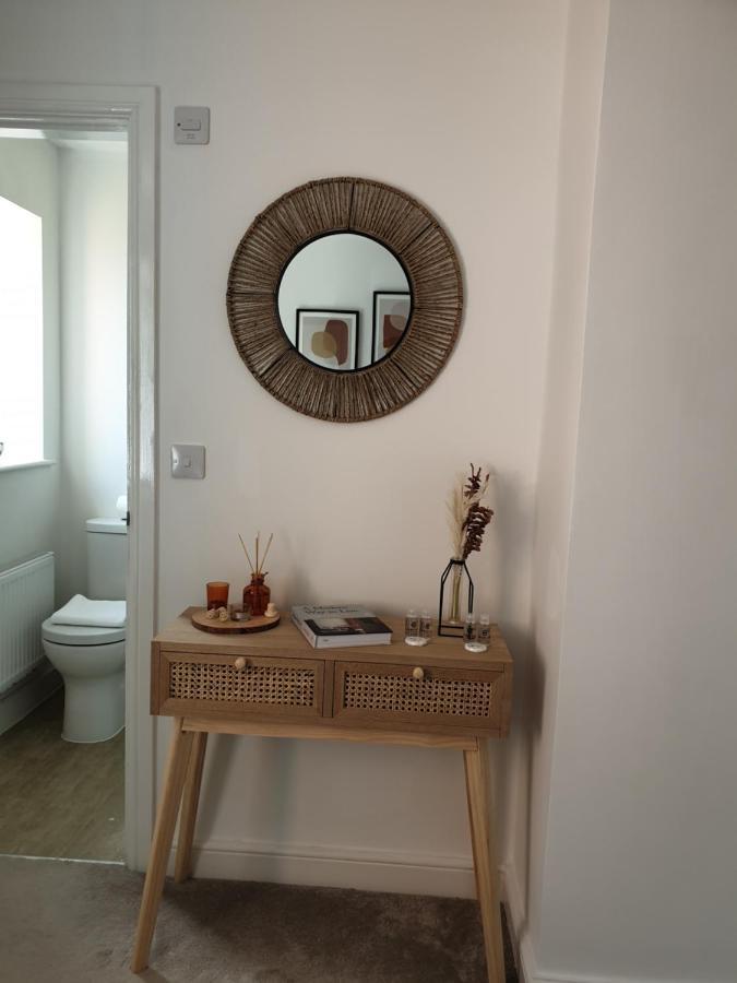 Cheerful 1 Private Room-Ensuite With Free Parking Silverdale  Luaran gambar