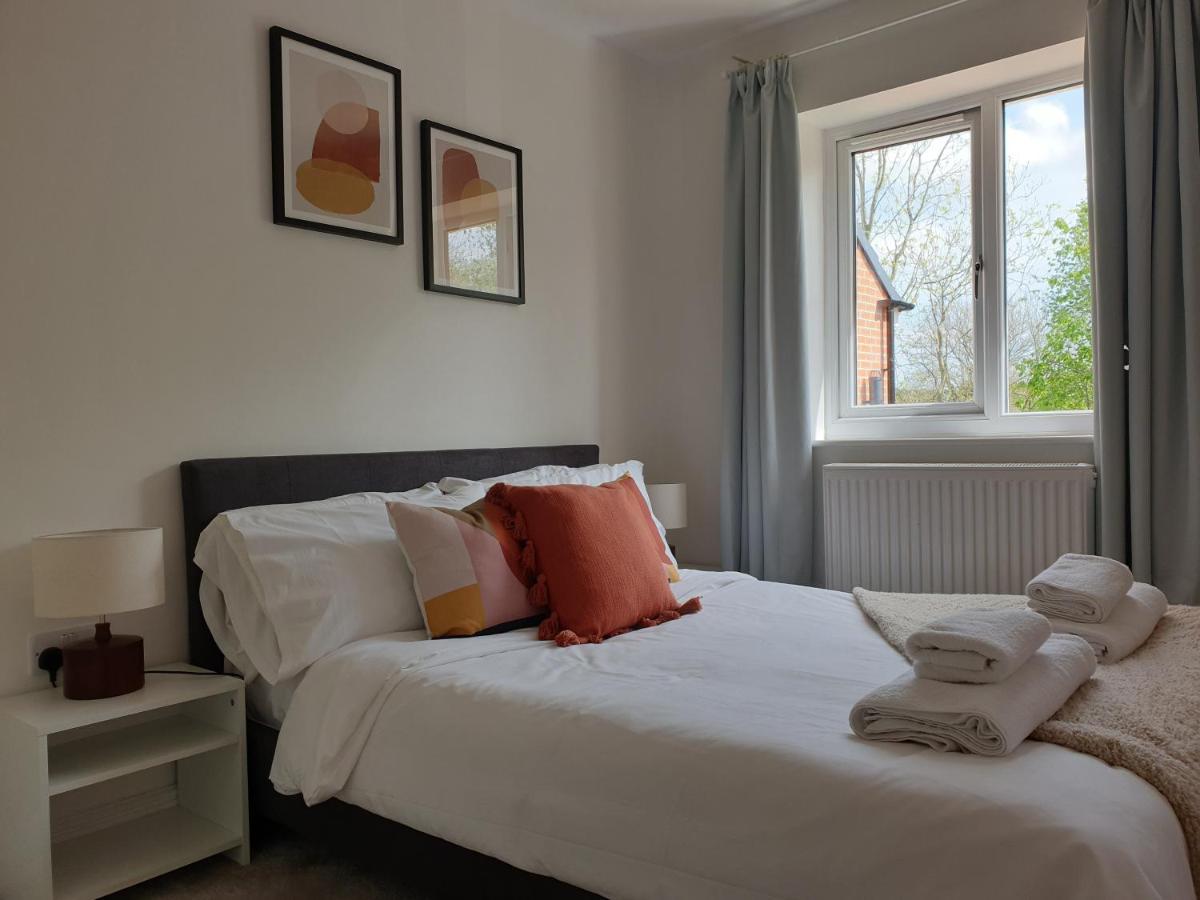 Cheerful 1 Private Room-Ensuite With Free Parking Silverdale  Luaran gambar