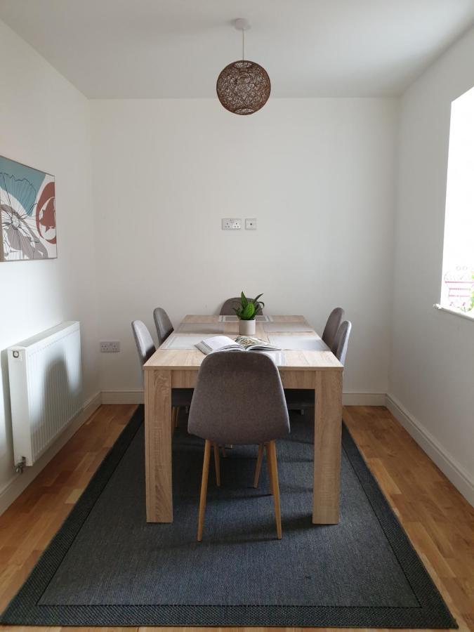 Cheerful 1 Private Room-Ensuite With Free Parking Silverdale  Luaran gambar