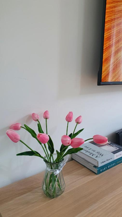 Cheerful 1 Private Room-Ensuite With Free Parking Silverdale  Luaran gambar